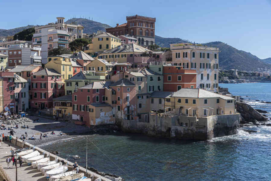 Italia - Génova 126 - barrio de Boccadasse.jpg